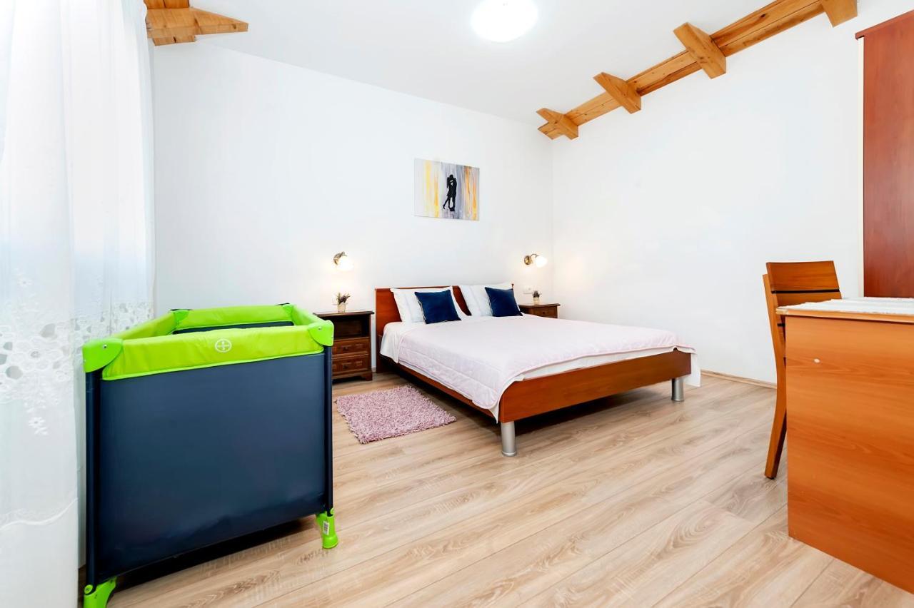House Lena - 800 M From The Sea Apartment โรวีน ภายนอก รูปภาพ