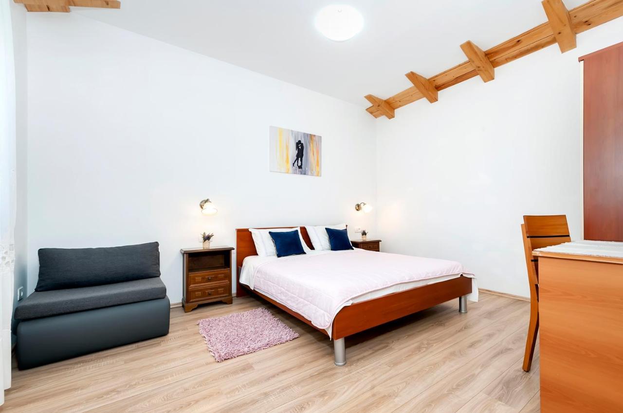 House Lena - 800 M From The Sea Apartment โรวีน ภายนอก รูปภาพ